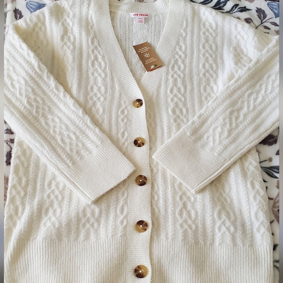 Cozy White Cable Knit Cardigan - Picture 1 of 1